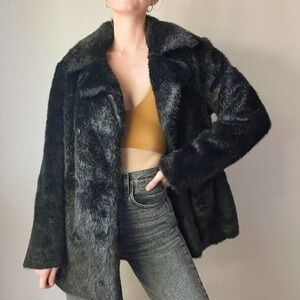 Vintage 90s/Y2K BB Dakota Black Fuax Fur Button Up Coat